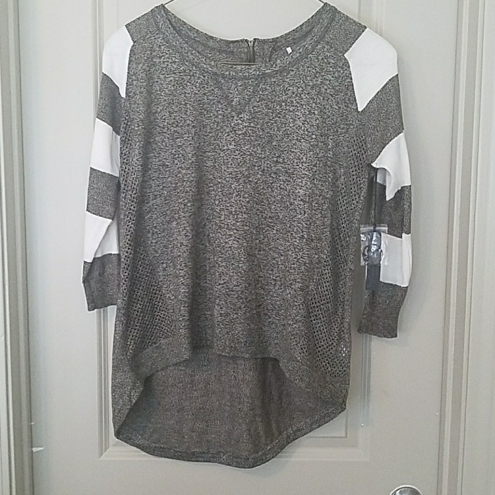 Knit Hi-Lo 3/4 Sleeve Sweater